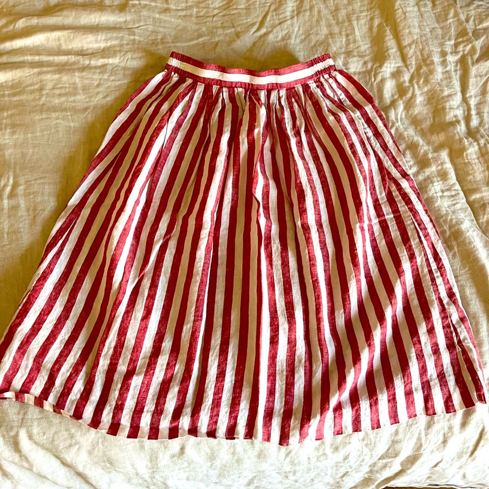 J crew striped skirt perfect for summer!